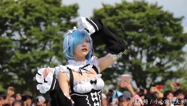 日式|穿和服去漫展到底算不算是COS,为什么最近总有人拿和服做文章