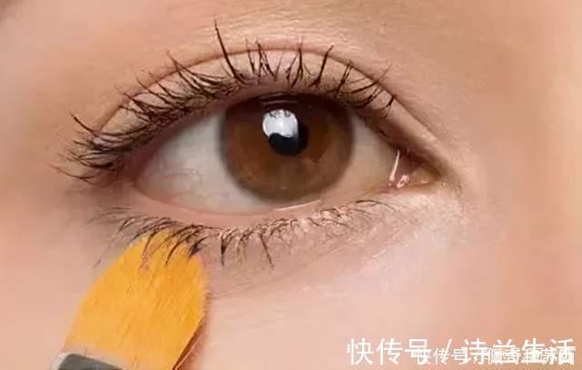 眼妆|最近大火的心机的无眼影妆容,太适合睫毛又长又美的你了!