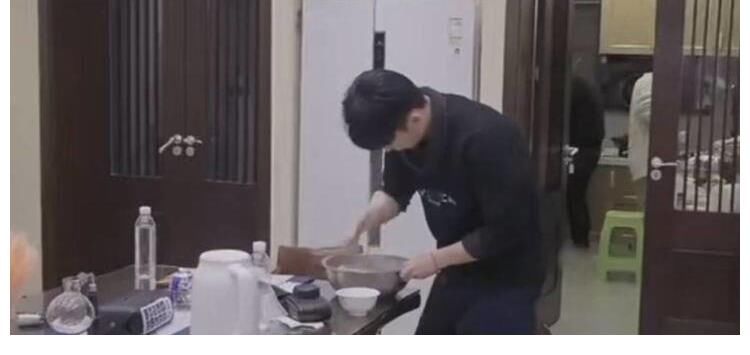 閃婚閃孕董子健，真不是為了當“京圈太子妃”？