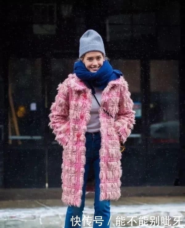 围巾搭配小心机,这个秋冬时髦和温暖全都有了