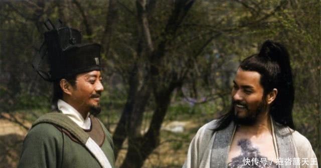 梁山的老大|明明晁盖的遗言就是想让林冲当老大,为何宋江还要改晁盖遗言呢