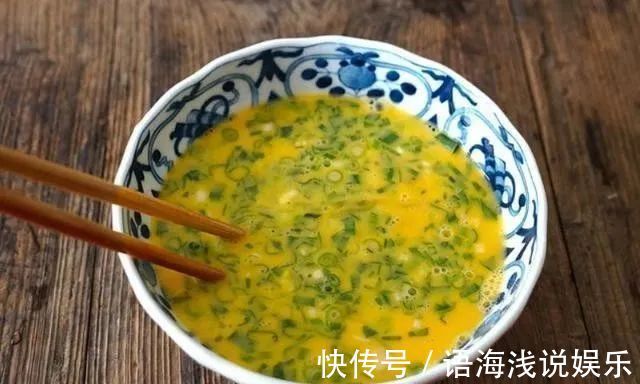 黄色|金针菇的清炒吃法，搭配鸡蛋，鲜上加鲜