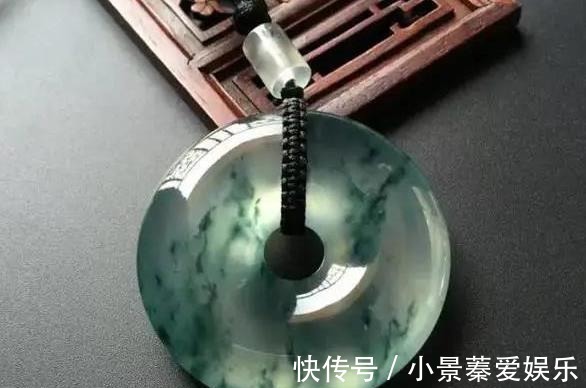 功效|翡翠竟然能防辐射!是真的有这种功效,还是商家夸大其词了?