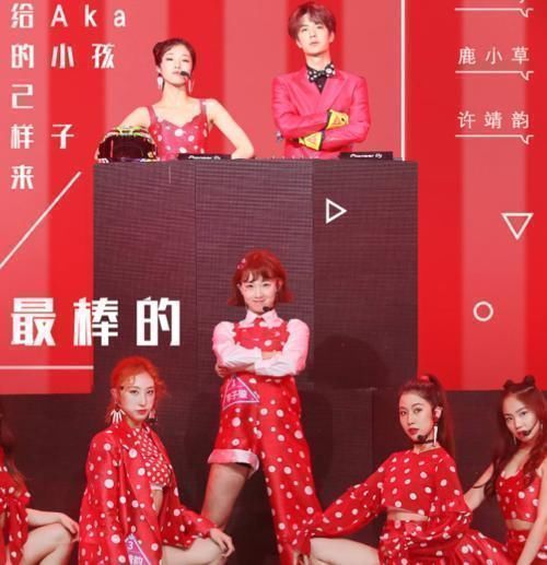 天天向上|能讓王一博一直溫柔的女孩,時(shí)隔兩年,王一博依舊對(duì)她沒(méi)有免疫力