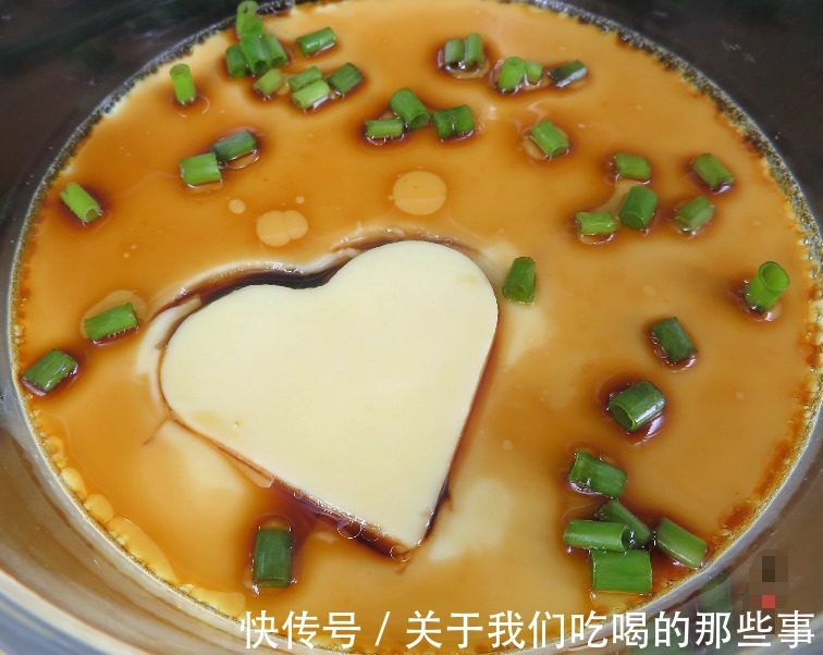 要点|蒸鸡蛋羹不要直接加水，先弄懂3要点，出锅滑嫩鲜美，光滑无气孔