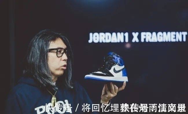 正品 藤原浩倒钩闪电aj1最强横向对比测评 中底拉邦皮料剪裁差的是正?