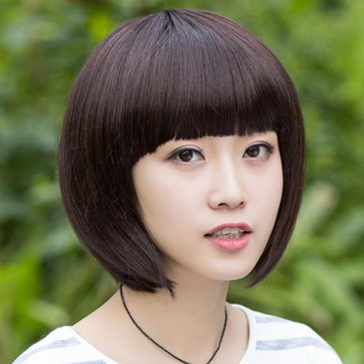 40岁以后女人别乱剪头,弄不好太老气,这8款发型让你年轻十岁