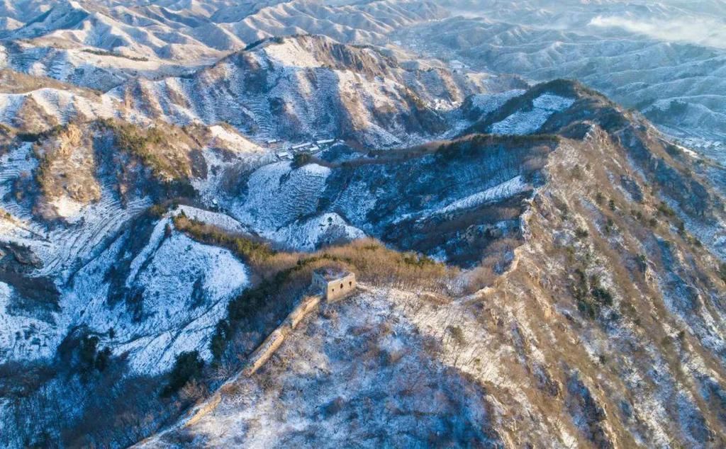 爬长城、赏雪景、泡温泉···这样的过冬方式，浓缩了整个冬日的幸福！