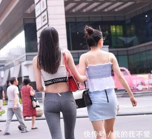 气质 气质出众的打底裤搭配技巧,擅长打造优雅靓丽风,简约靓丽!