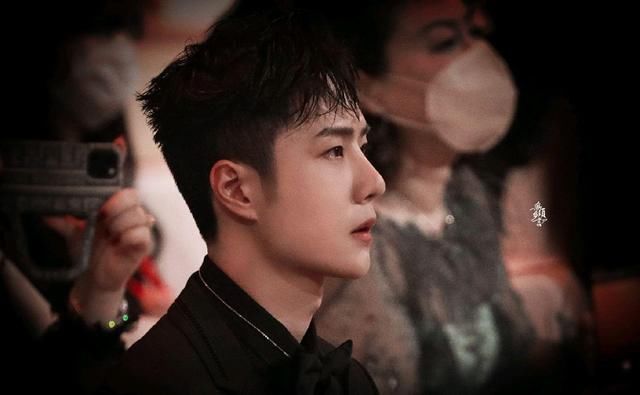 王一博综艺3月5日播出，和黄子韬互动有爱，紫色小啵终于要来了吗