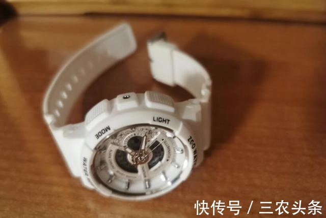 二胎政策&迪士尼手表什么档次是名牌吗深度评测!