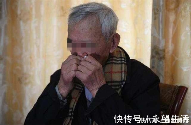 母子|母子俩点3碗面,刚出门,老板叹气这妈妈以后连养老院都没得住