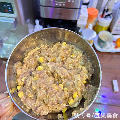 这么好吃的锅贴 虾仁鸡肉馅的做法，现在知道还不晚
