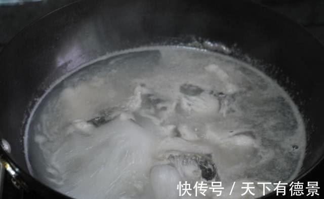 不煎、不炒、不煮，鱼这样做最滋补，肉质细嫩，5分钟就出锅