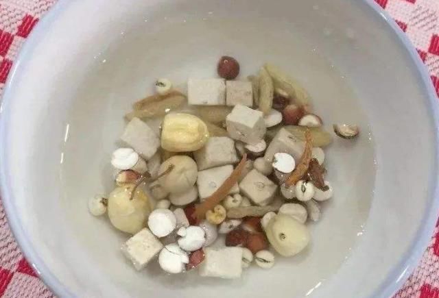 白扁豆四神|脾胃不好,常吃“四宝”,坚持一周可健脾养胃、身体倍棒、精神好