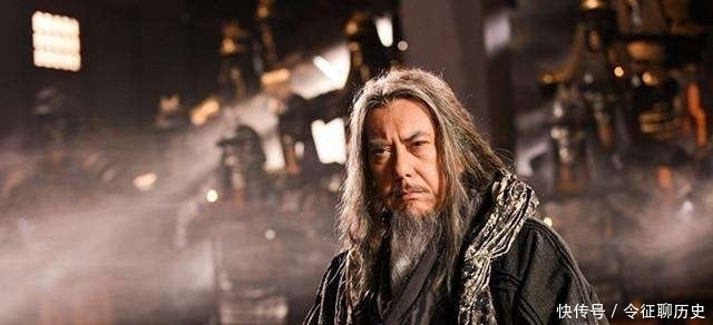 鸿门宴|鸿门宴时,项伯为何要帮刘邦脱险,他下场如何?结局出人意料