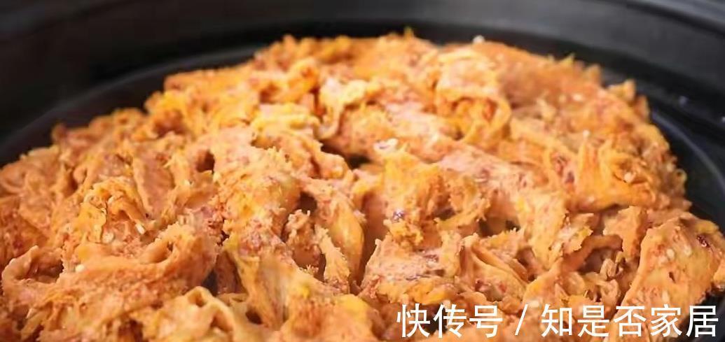 南瓜|菜园结的南瓜多得吃不完，我把南瓜晒干，没想到比牛肉干还好吃