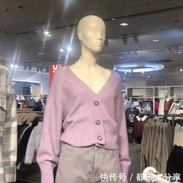 是时候穿毛衣了!这7款时髦又好看,买就对了