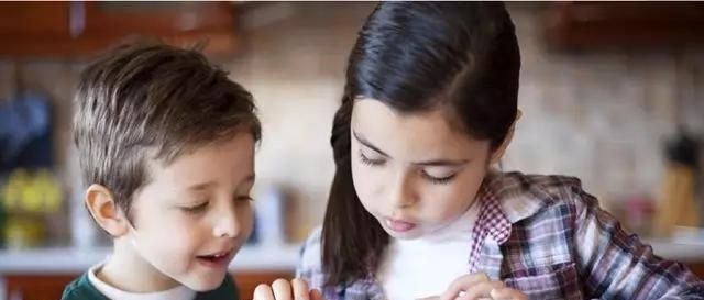 b型血|“血型”影响智商研究表明,这种血型的孩子最聪明,你家娃是吗