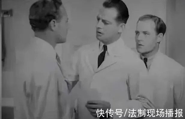 伯父@《人性的枷锁》:凡人命中注定一套又一套枷锁，你要逐个打开它