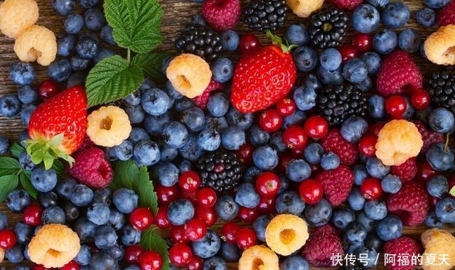 香梨|冬天应该吃这八种水果,照着买就行了