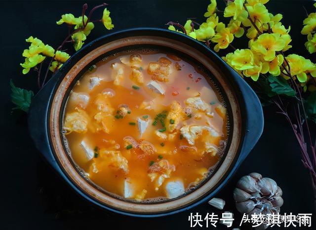香菜|低脂番茄鸡蛋豆腐羹，健康减脂小套餐，吃得饱饱的减肥