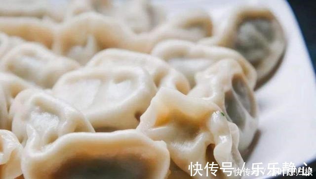 饺子馅|拌饺子馅,很多人都加五香粉,错了!大娘教你这样调馅,饺子更香