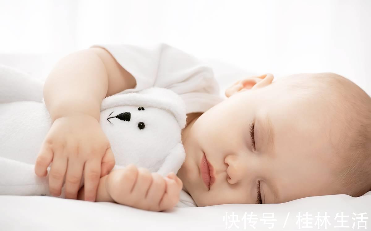 睡眠习惯|睡眠天使是养出来的,孩子在6月龄前,宝妈需在这4方面多下功夫