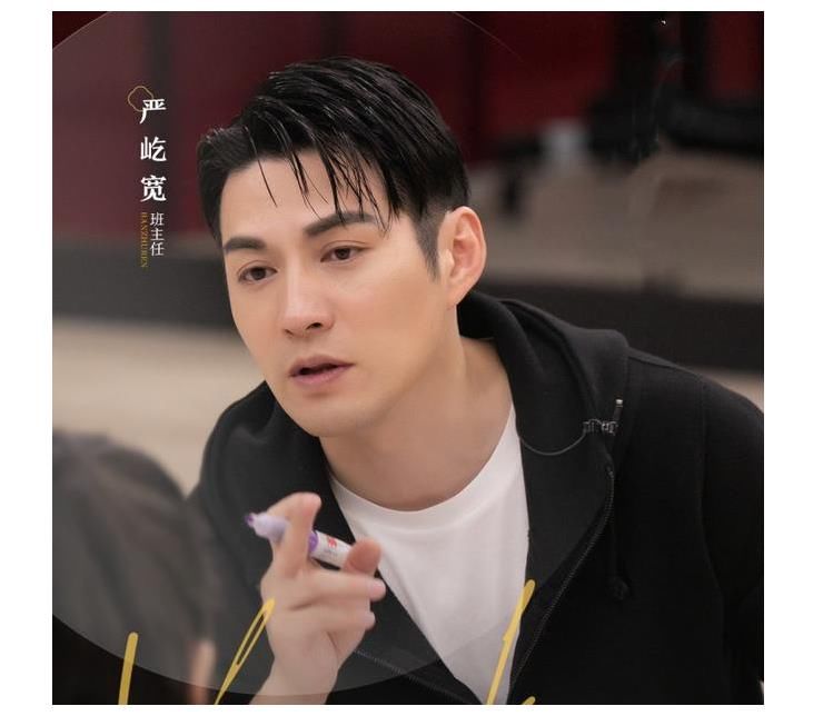 《是女演员》导师拖后腿，刘涛背锅泪洒现场，老演员水平就这？