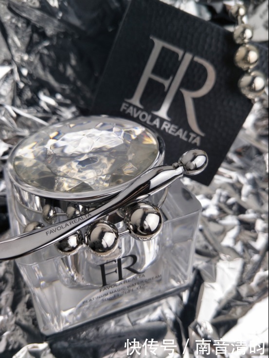 抗皱|几款美白抗皱的面霜推荐,划算又好用,网友:用后皮肤嫩滑不紧绷