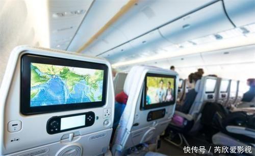 乘坐飞机时,忽然睡醒问空姐到哪儿了,空姐一般会怎么回答你吗?