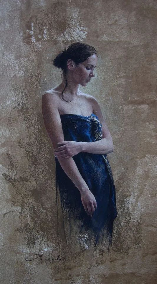 美术学院|她是大师,她的色粉画作美得令人浮想联翩!