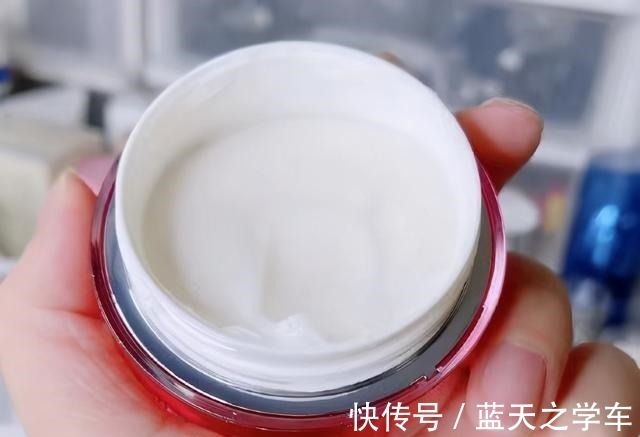 护肤品 超市内超亲民的护肤品,遇见这4样就囤一些吧!