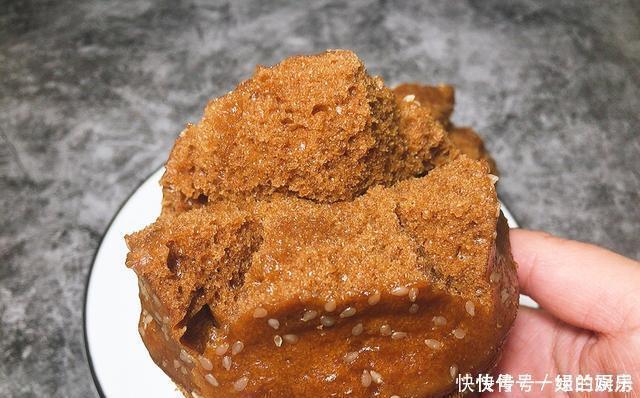 自从做了这个面食,连面包都省了,手不沾面,筷子一搅,松软香甜