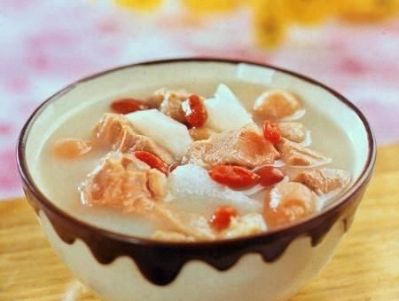 山藥和此物一起煮，腰不痛了，腿不軟了，四肢不冰冷，男女可試試