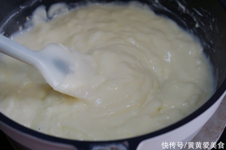 牛奶|最火爆的牛奶新吃法，手残党也能搞定，软嫩嫩Q弹弹，老少都喜欢