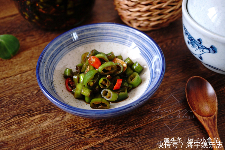 奶奶|奶奶做了50年的腌辣椒,配方整栋楼都在用,腌1次吃三月,超好吃