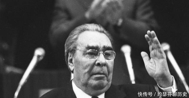 列日涅夫|勃列日涅夫是如何夺取赫鲁晓夫政权的他们谁对苏联的贡献大