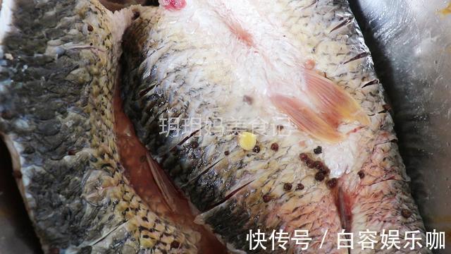 鱼肉|教你正宗腌腊鱼的方法，配料简单味道足，保存时间越长吃起来越香