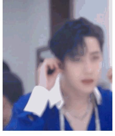 撩人|王一博無袖T太撩人了，隨便一扭都好好看啊，王一博最帥！