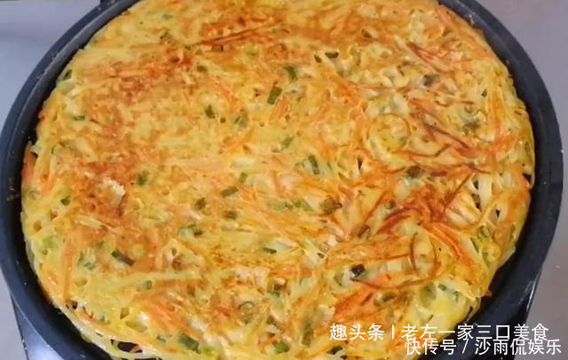 我家|土豆丝里打2个鸡蛋,居然会这么好吃,我家一周吃5次,上桌就抢光