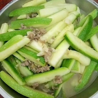 肉沫|西葫芦炒肉沫