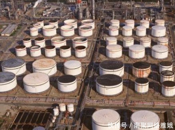 日本|二战日本举国挖树根,只为这一关键物资,日产量7万桶却都是垃圾