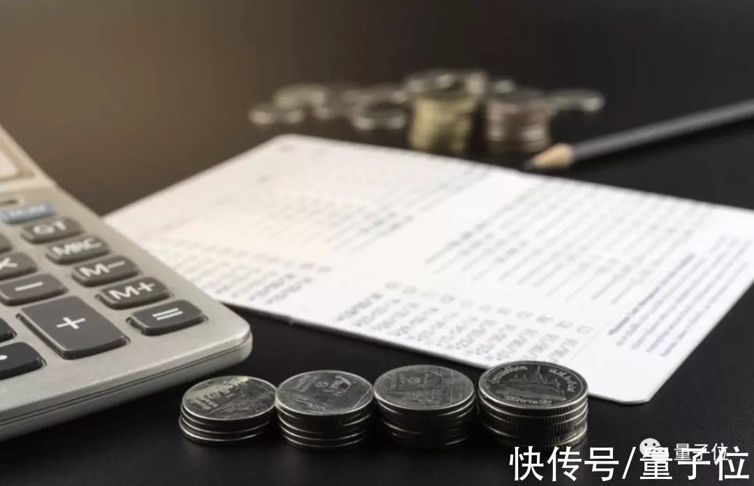 oce李佳琦一晚卖了100亿，有位“硬汉”在背后默默发力