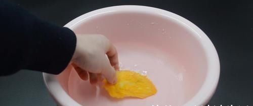 芒果核扔掉可惜了,这个用途懂的人还不多,早点知道就好了