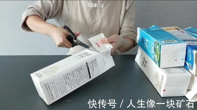 改造|喝完牛奶的盒子别急着丢,学她做个巧妙改造,被上万人围观点赞