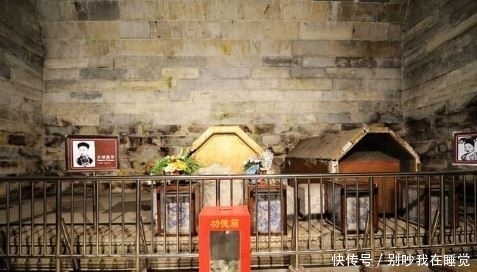 拖出|实拍清朝光绪皇帝陵墓,光绪双脚被拖出棺材,隆裕皇后化作骷髅