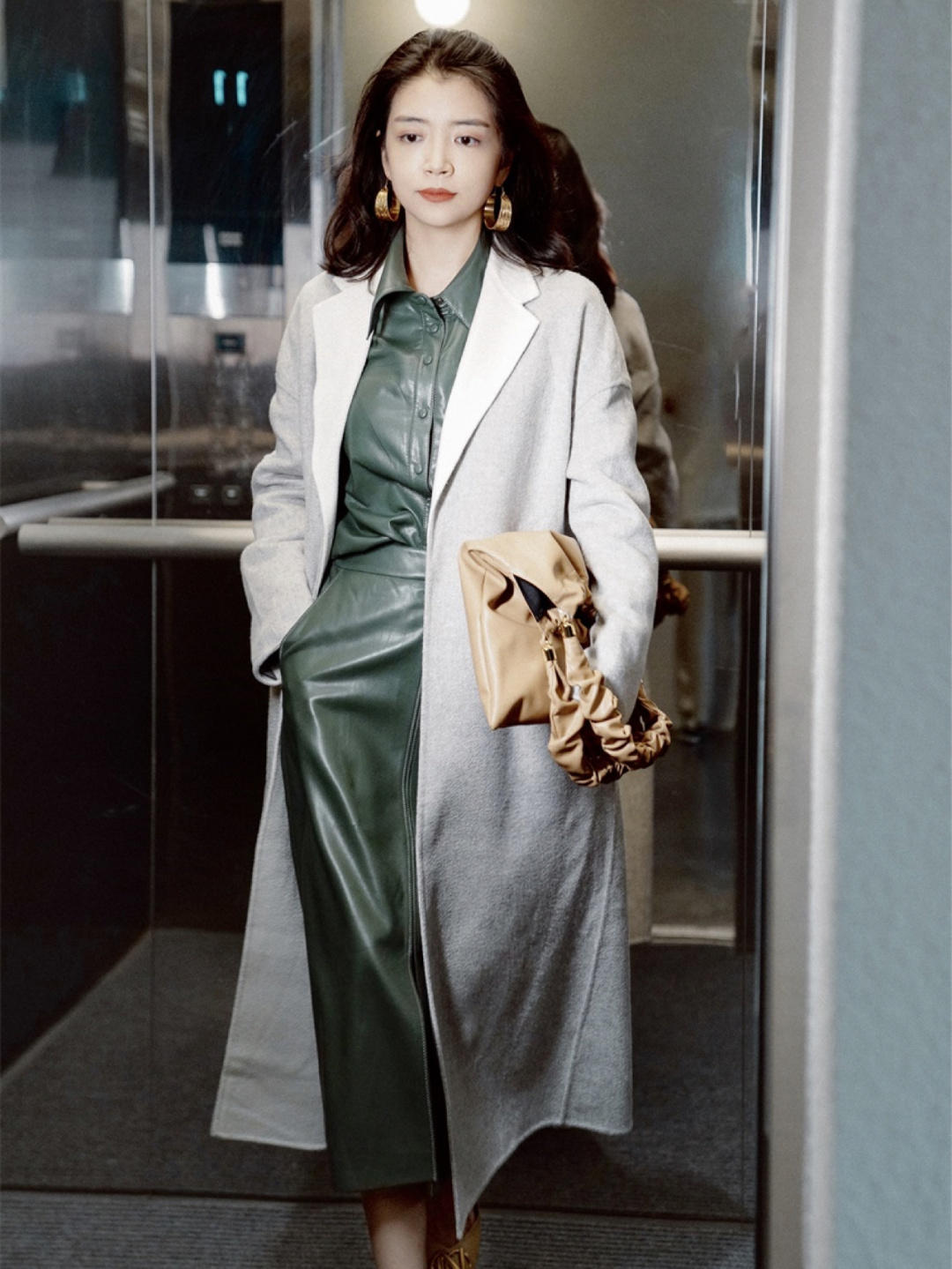 时尚搭配 想要穿出大衣的精髓，就看看三木博主的时尚搭配，保暖洋气又高级