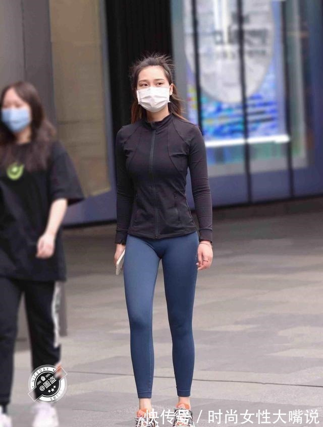 瑜伽裤 清凉穿搭的瑜伽裤轻松穿出潮范,承载姑娘姣好的身材,轻松随意!
