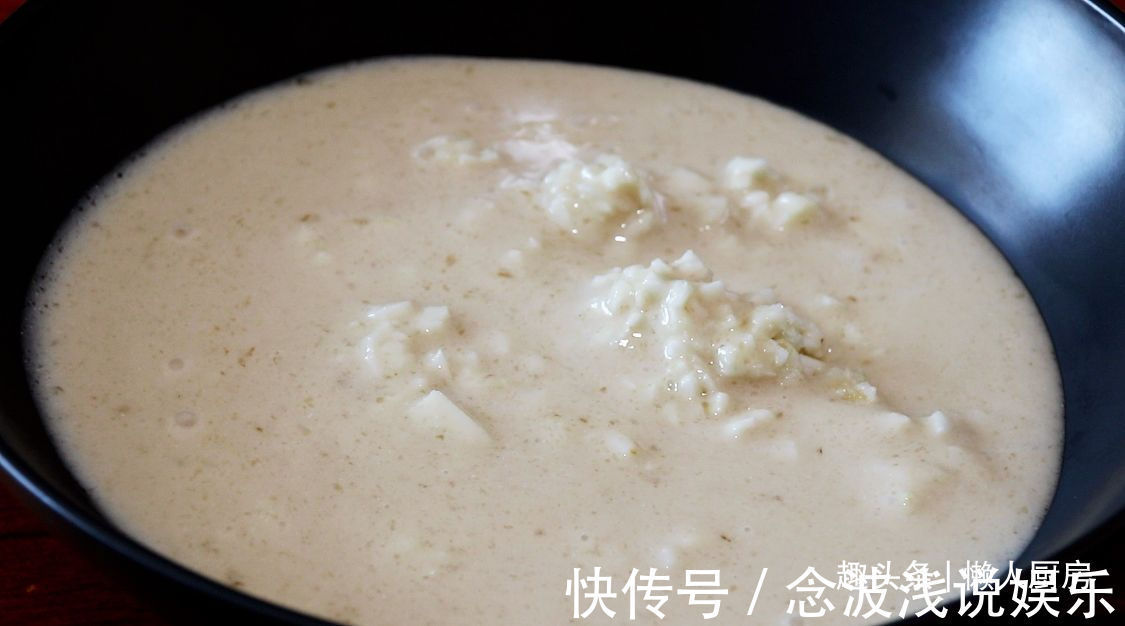 马蹄|这种马蹄糕卖3元多一斤,吃起来软软弹弹,里面脆脆的